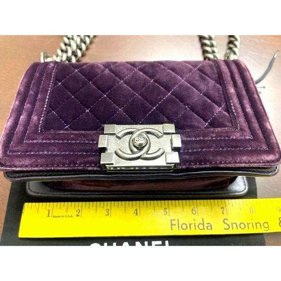 CHANEL LE BOY Purple Silver Chain Small Velvet Lambskin Shoulder Bag Crossbody - Picture 5 of 16